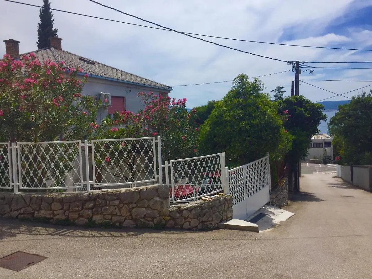 Holiday House Crik 茨里克韦尼察