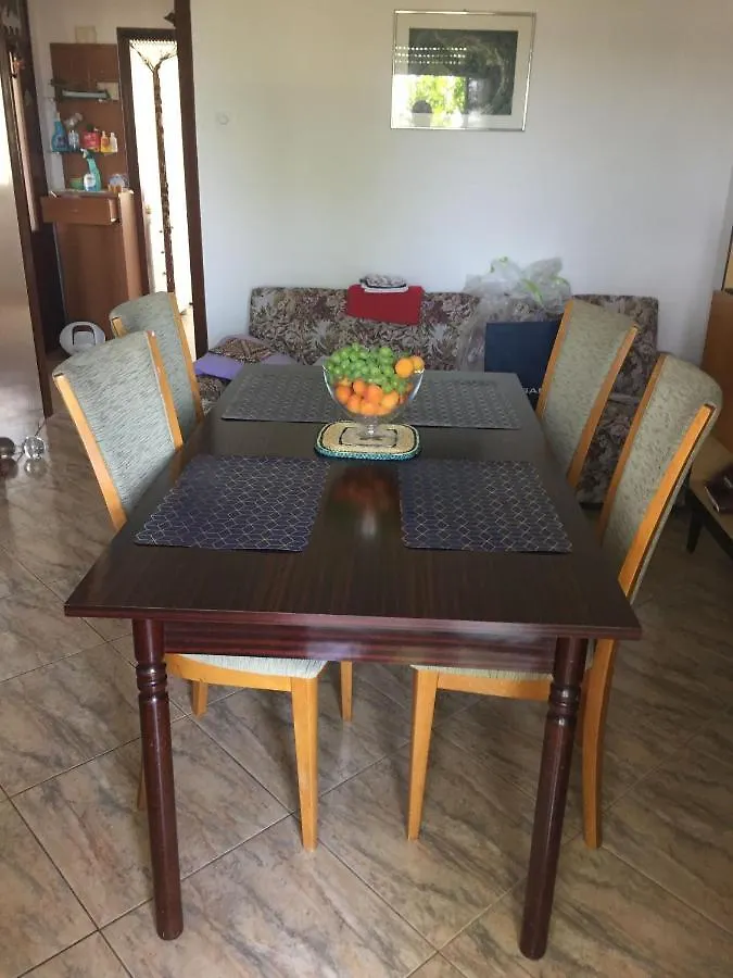 Holiday House Crik 茨里克韦尼察 度假居